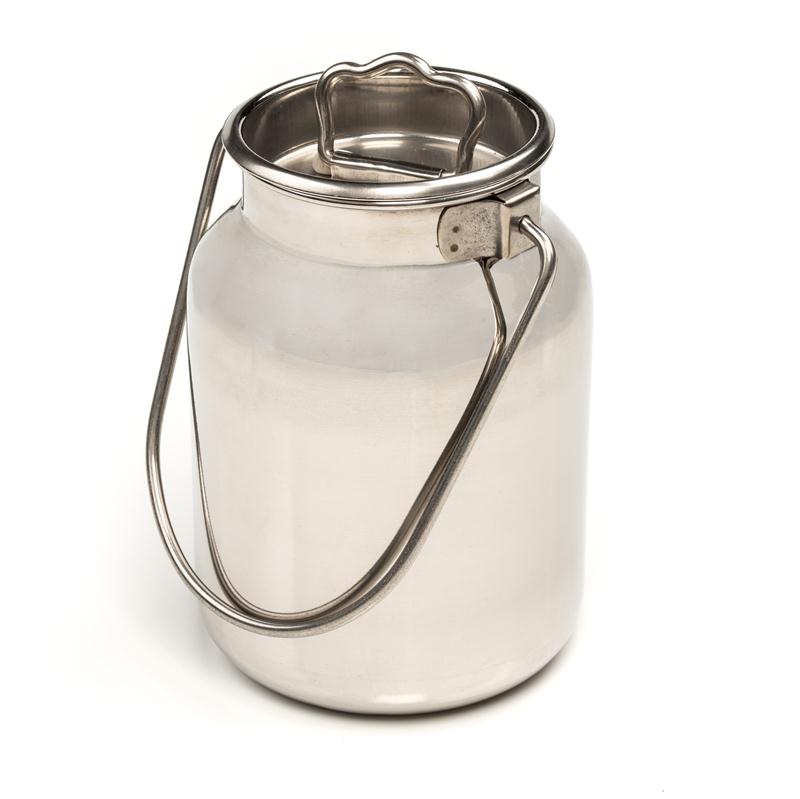 Our 5-liter stainless milk can is easy to clean/sterilize, and perfect for goats or small dairies.