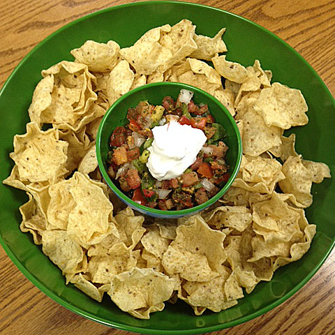 salsa and chips