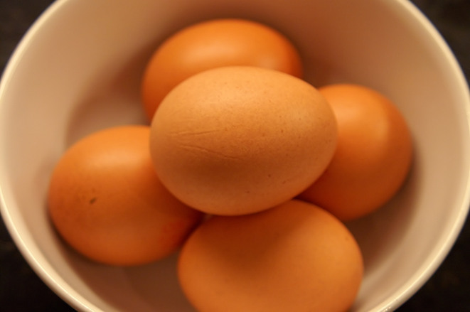 bowl-of-eggs
