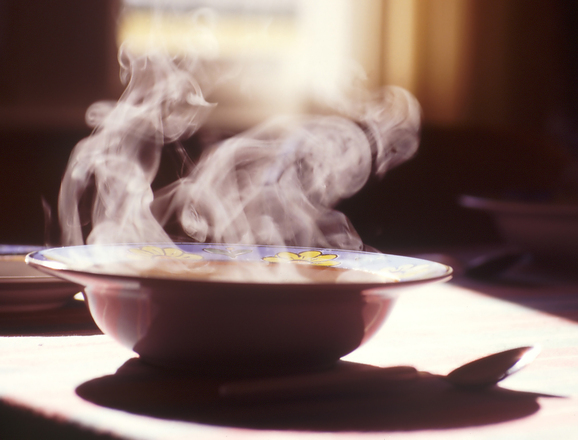steaming-hot-soup-1490901
