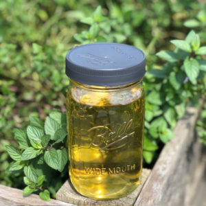Garden Mint Tea in Ball Quart Jar