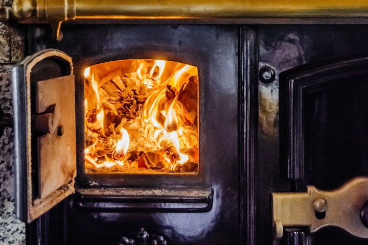 wood-burning heat stove